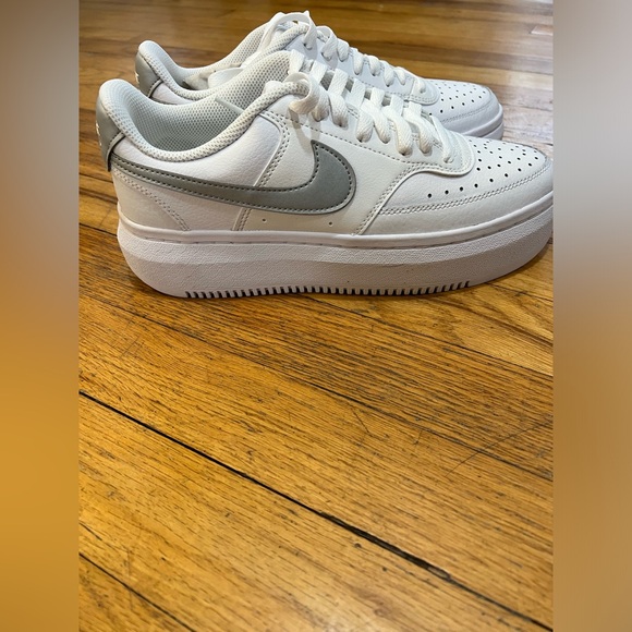 Nike Court Vision Alta - Picture 3 of 9